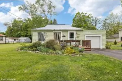 301 S 5th Ave, Walworth, WI 53184 - Photo 1