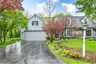 10315 N Westport Cir, Mequon, WI 53092 - Photo 1