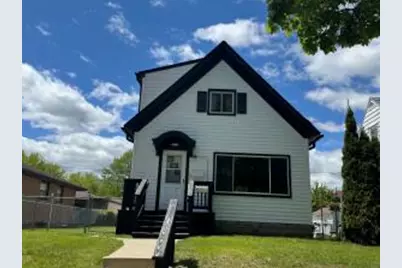 3135 S 6th St, Milwaukee, WI 53215 - Photo 1