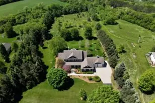 W331S609 Erin Way, Delafield, WI 53018 - Photo 1