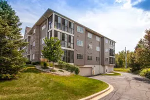 211 Oconomowoc Pkwy, Oconomowoc, WI 53066 - Photo 1