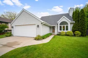 3020 E Diane Dr, Oak Creek, WI 53154 - Photo 1