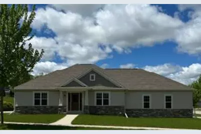 715  Willow Ln, Hartford, WI 53027 - Photo 1