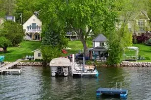 N26W30255 Maple Ave, Delafield, WI 53072 - Photo 1