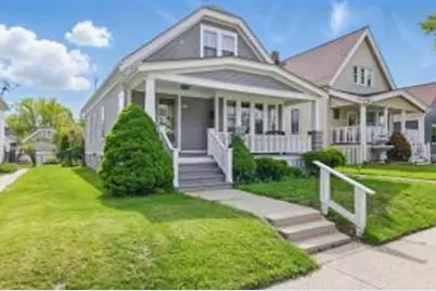 3254 S 15th Pl, Milwaukee, WI 53215 - Photo 1
