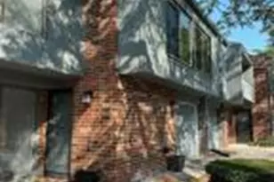 490 W Willow Ct, Fox Point, WI 53217 - Photo 1