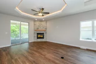 20860 Gray St, Lannon, WI 53046 - Photo 15