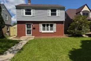 2254 W Roosevelt Dr, Milwaukee, WI 53209 - Photo 1