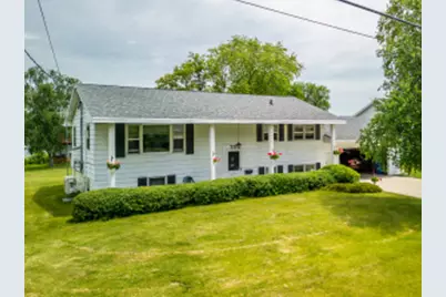 717 N Water St, Watertown, WI 53098 - Photo 1