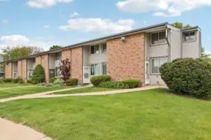 1518 Big Bend Rd, Waukesha, WI 53189 - Photo 1