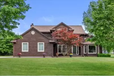 3562 W Jerelin Dr, Franklin, WI 53132 - Photo 1