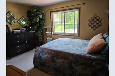 N82W13510  Fond Du Lac Ave, Menomonee Falls, WI 53051 - Photo 1