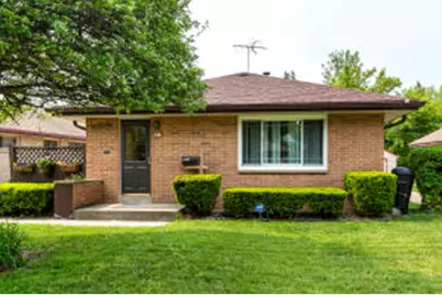 8921 W Hope Ave, Milwaukee, WI 53222 - Photo 1