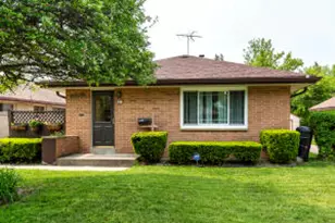 8921 W Hope Ave, Milwaukee, WI 53222 - Photo 1