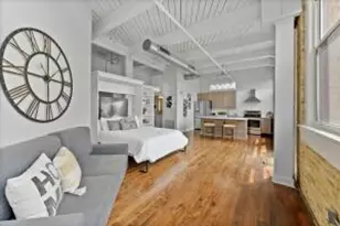 215 W Maple St, Milwaukee, WI 53204 - Photo 1