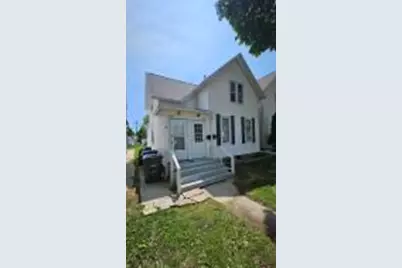 831  Oakland Ave, Sheboygan, WI 53081 - Photo 1