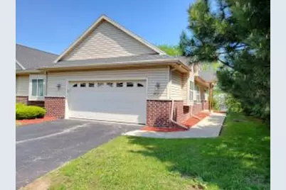 2832 E Somers Ct, Cudahy, WI 53110 - Photo 1