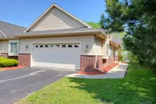 2832 E Somers Ct, Cudahy, WI 53110 - Photo 1