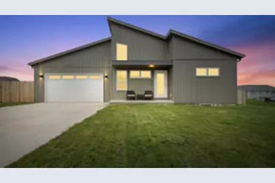 970  Pheasant Run, Lomira, WI 53048 - Photo 1