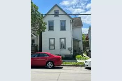 1139 E Kane Pl #1139A, Milwaukee, WI 53202 - Photo 1