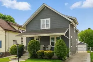 409 Huron St, Manitowoc, WI 54220 - Photo 1