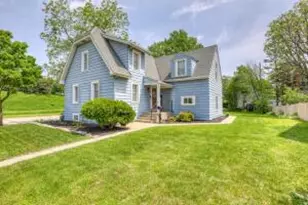 656 N 99th St, Wauwatosa, WI 53226 - Photo 1