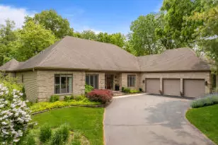 1261 Deer Ct, Geneva, WI 53147 - Photo 1