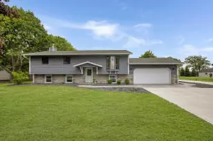 6319 373rd Ave, Wheatland, WI 53105 - Photo 1