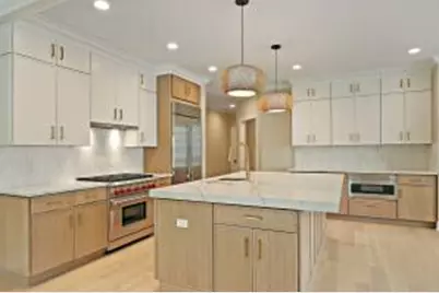 573  Mill St, Fontana, WI 53125 - Photo 1