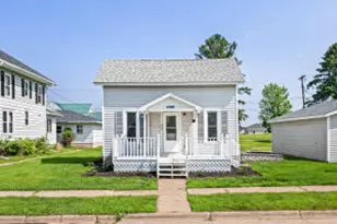 1408 James St, Bangor, WI 54614 - Photo 1