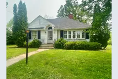 34815 W State St, Burlington, WI 53105 - Photo 1