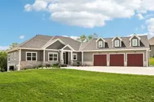 S59W29711 Ancient Oak Trl, Genesee, WI 53189 - Photo 1