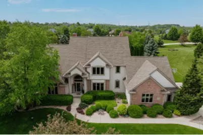 N62W28907  Kettles Ct, Merton, WI 53029 - Photo 1