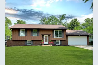 126  17th Ave, Onalaska, WI 54650 - Photo 1