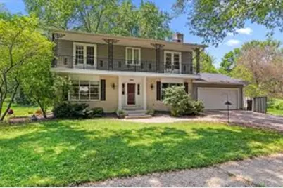 736  Summit Dr, West Bend, WI 53095 - Photo 1