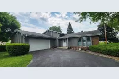 6017 W Donges Ln, Brown Deer, WI 53223 - Photo 1