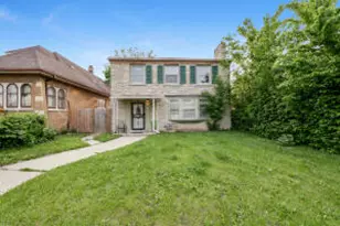 4215 N 16th St, Milwaukee, WI 53209 - Photo 1