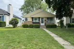 10615 W Manor Park Dr, West Allis, WI 53227 - Photo 1