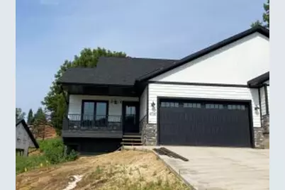 4051  Brooke Elizabeth Dr, Onalaska, WI 54650 - Photo 1