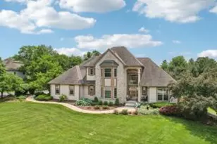 S78W22655 Sunset Glen Dr, Vernon, WI 53103 - Photo 1