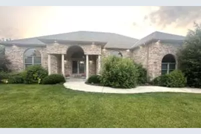 4830  Parkview Rd, Racine, WI 53185 - Photo 1