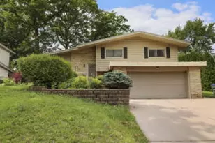 5475 Olympia Dr, Greendale, WI 53129 - Photo 1