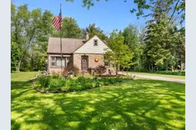 3615 S 15th St, Manitowoc, WI 54220 - Photo 1