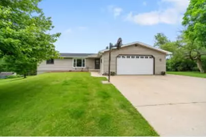 W1031  Kelly Dr, Rubicon, WI 53078 - Photo 1