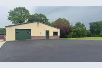 732 S Pine St, Burlington, WI 53105 - Photo 1