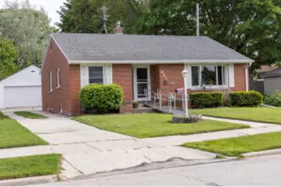 921  North Ave, Sheboygan, WI 53083 - Photo 1