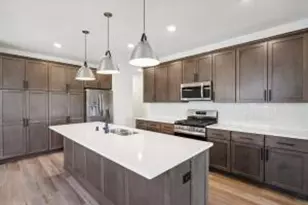 508 Hickory Hollow Rd, Racine, WI 53185 - Photo 1