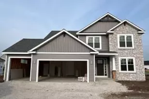 1551 Creekview Ln, Oconomowoc, WI 53066 - Photo 1