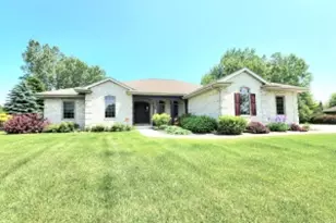 N6941 Woodside Hills Dr, Sheboygan, WI 53083 - Photo 1