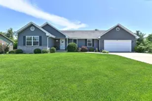 5625 Eagle Point Dr, Racine, WI 53406 - Photo 1